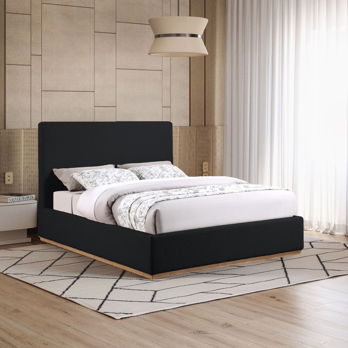 Monaco - Bed