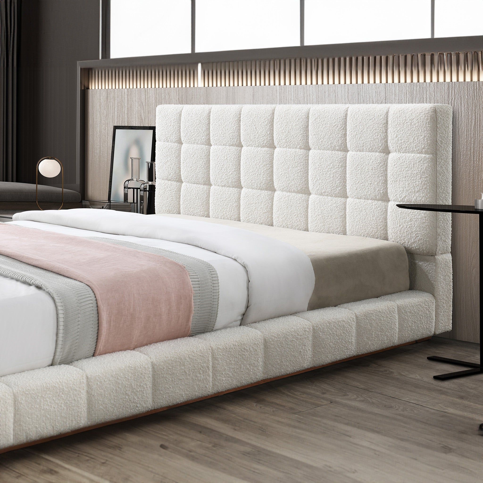 Hudson - Elegant Design Bed
