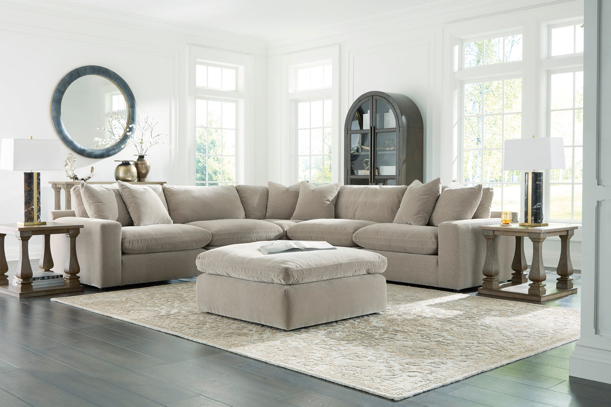 Maxton Heights Sectional