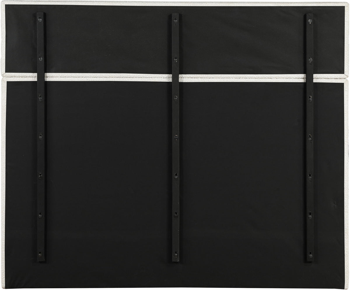 Adam - Boucle Fabric Bed With 70.5" Headboard