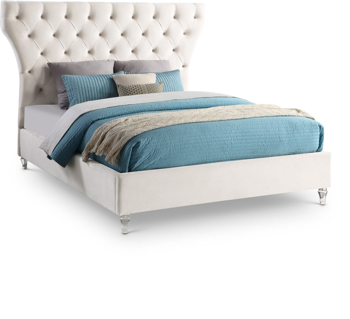 Kira - Bed