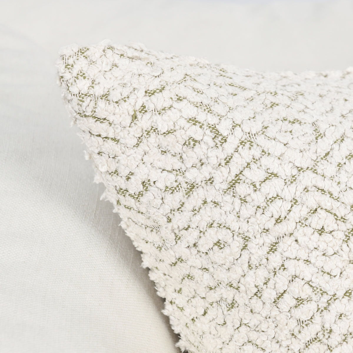 Maris - Pillow