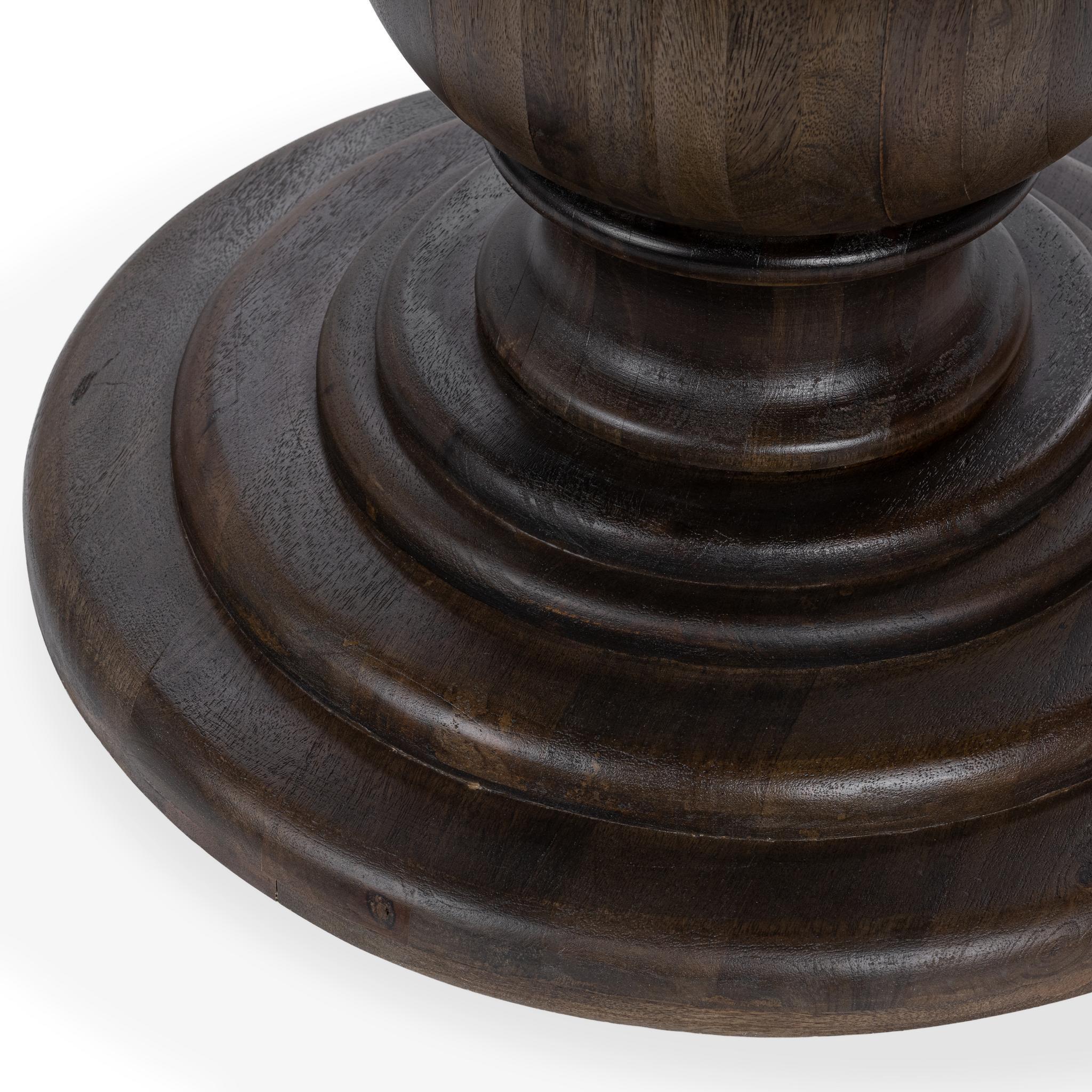 Brookside - Round Dining Table