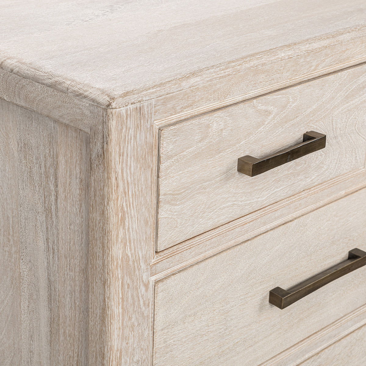 Westmont - 9 Drawers Dresser - Creamwood