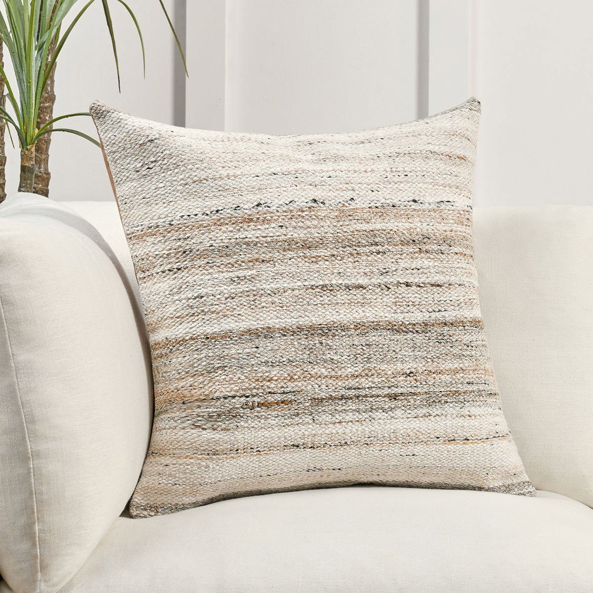 Performance - Plateau Pillow - Sand Multi