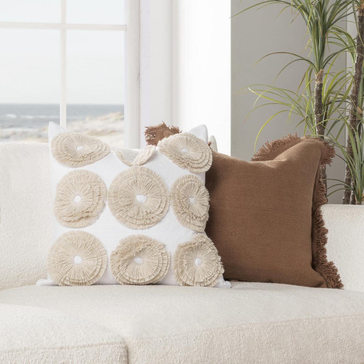 Halston - Pillow - Select Living Furniture - Accent Pillows - Villa - V320031 - White - Halston - Pillow -