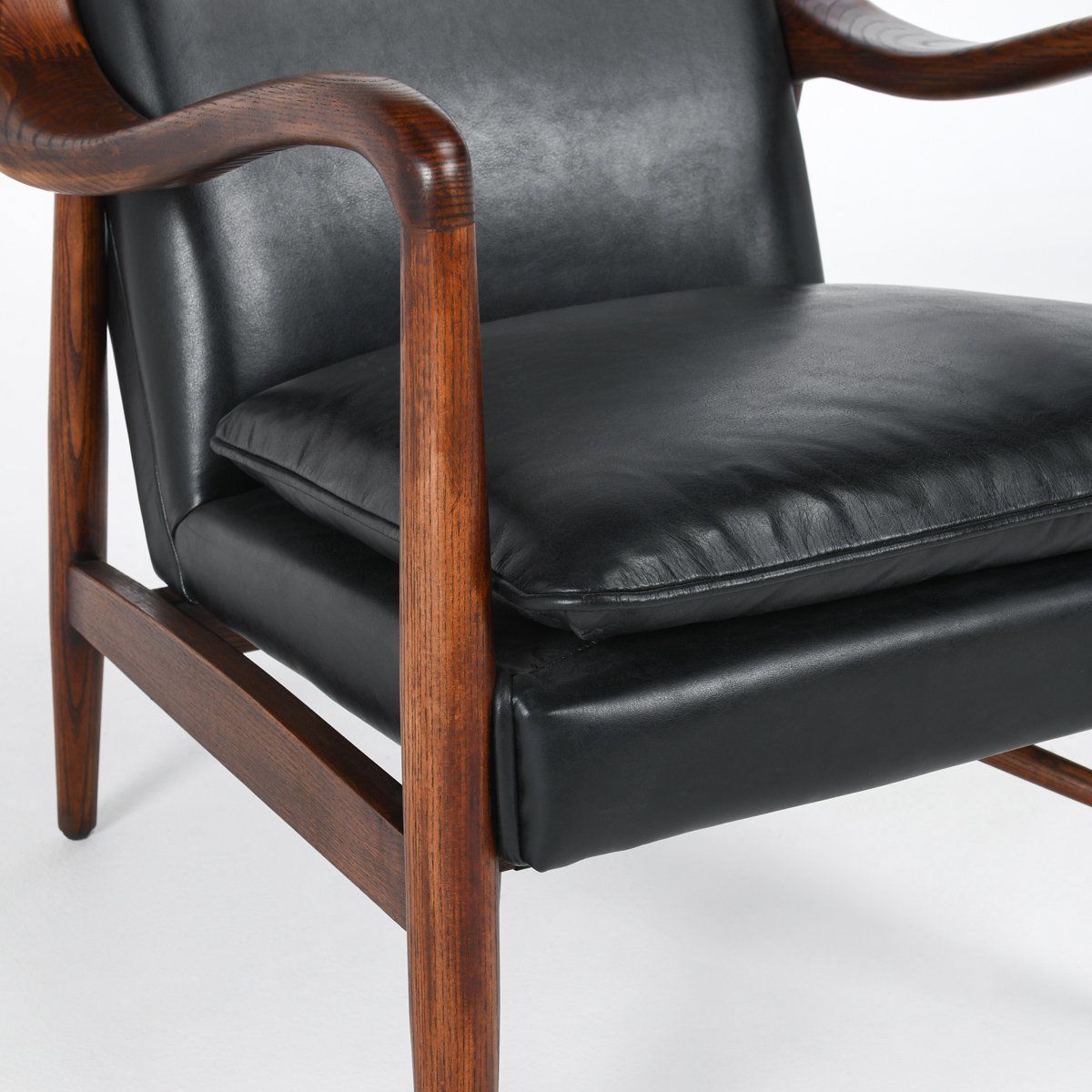 Kiannah - Club Chair - Select Living Furniture - Club Chairs - Classic Home - 53004301 - Blue - Kiannah - Club Chair -