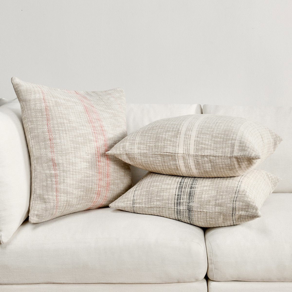 Ria - 36" x 16" Pillow - Natural / Black - Select Living Furniture - Accent Pillows - Villa - V230063 - Ria - 36" x 16" Pillow - Natural / Black -