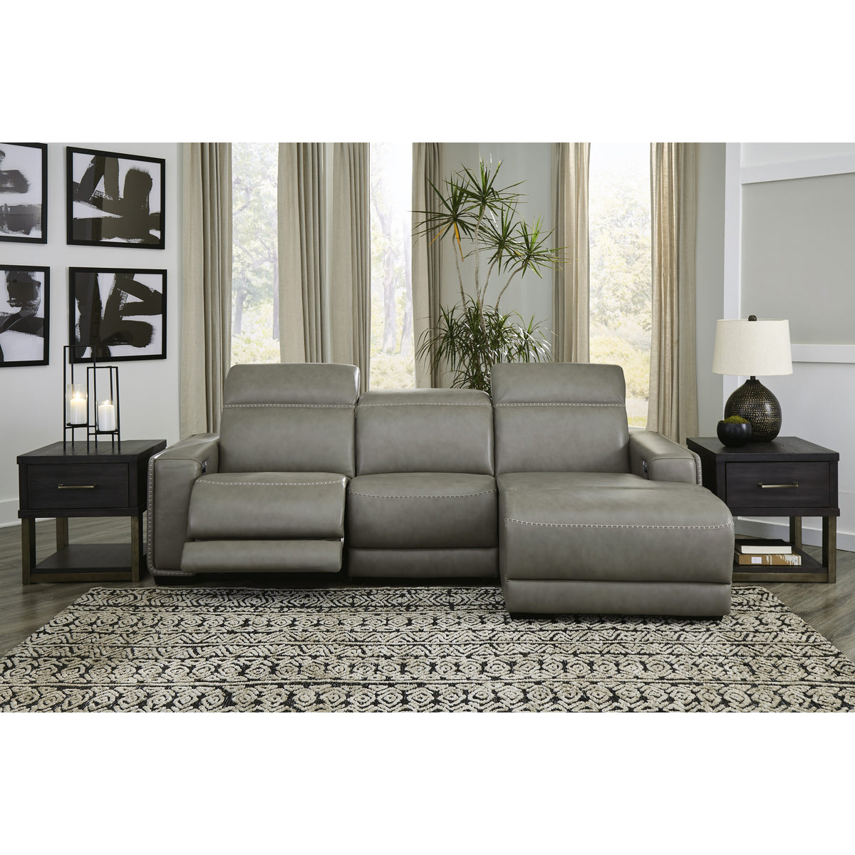 Correze sectional with chaise in a living room