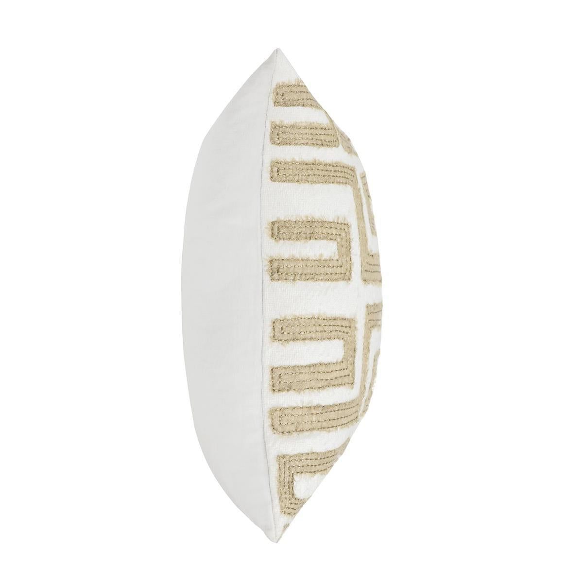 Villa Classics - Mateo Pillow 22' x 22' - Metallic Gold/Ivory