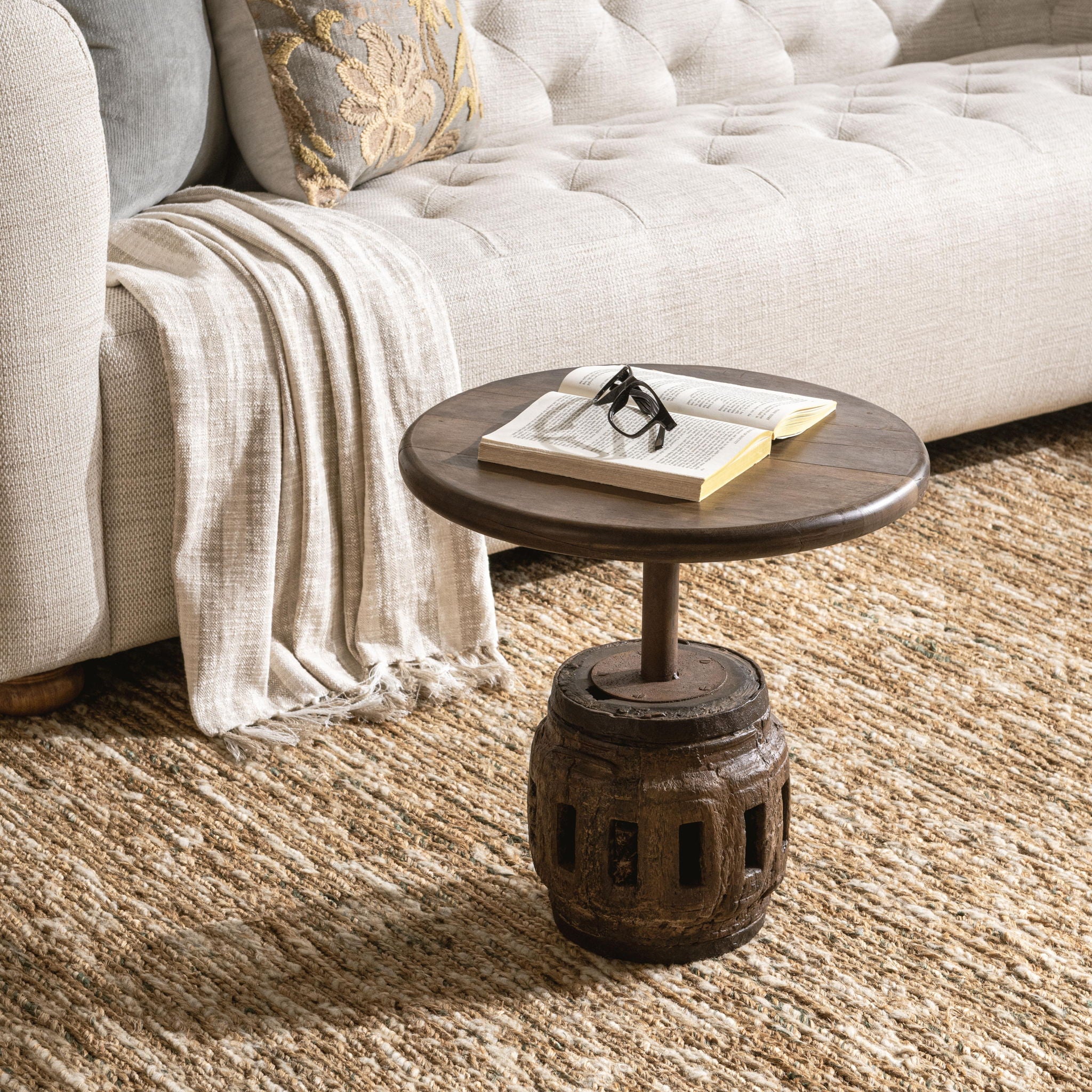 Amira - Accent Table