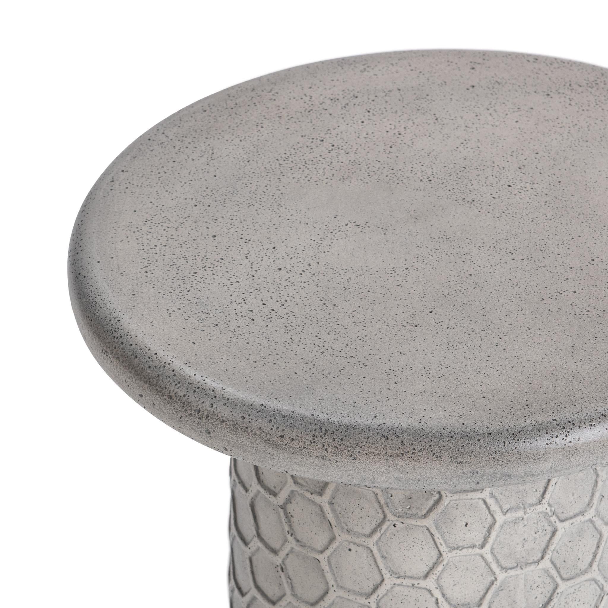 Delaine - Outdoor Table