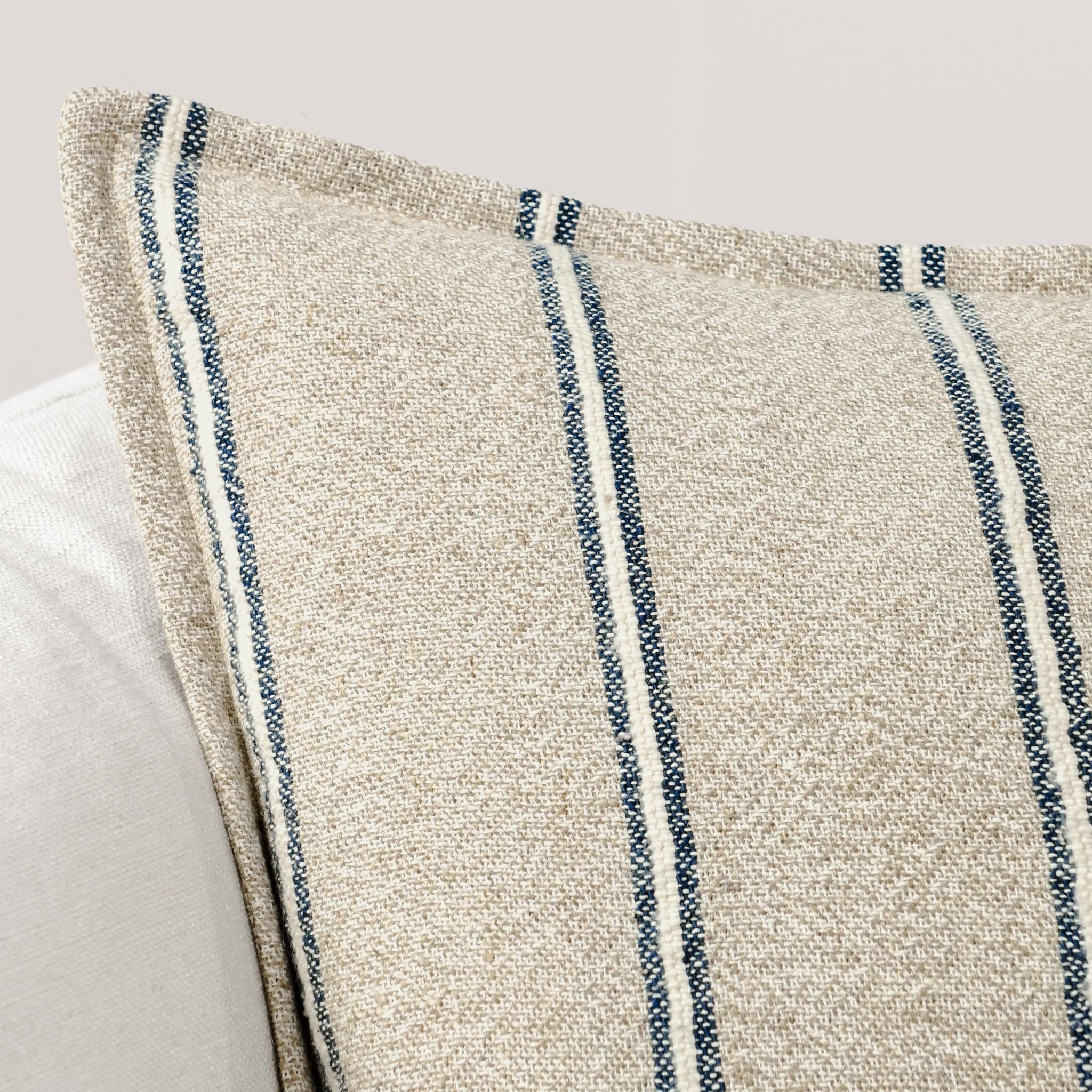 Delgada - 26" x 26" Pillow - Natural / Blue
