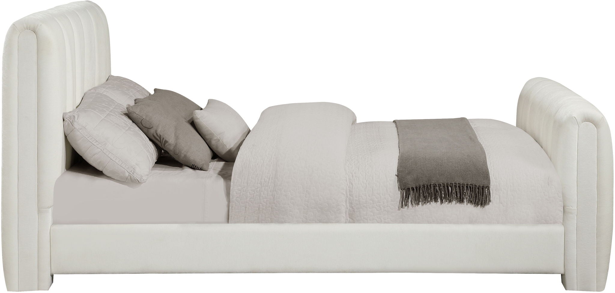 Camila - Bed