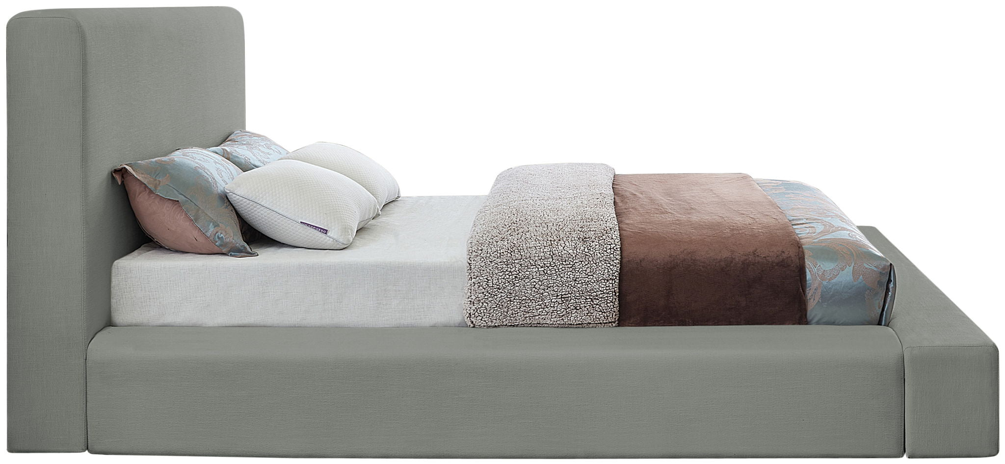 Devin - Bed