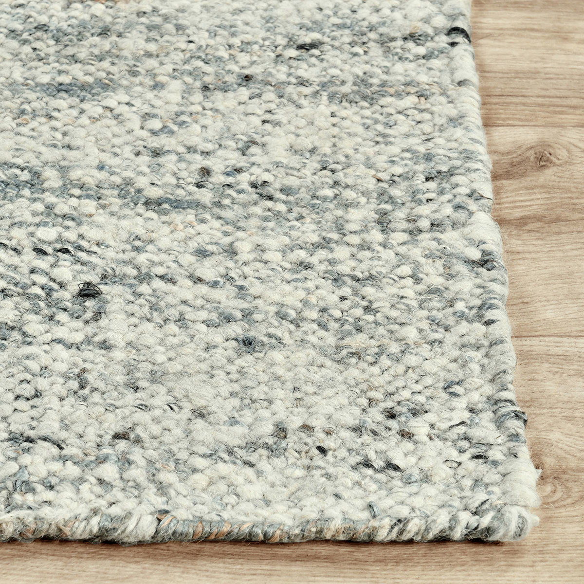 Oslo - 2.6' x 8' Rug