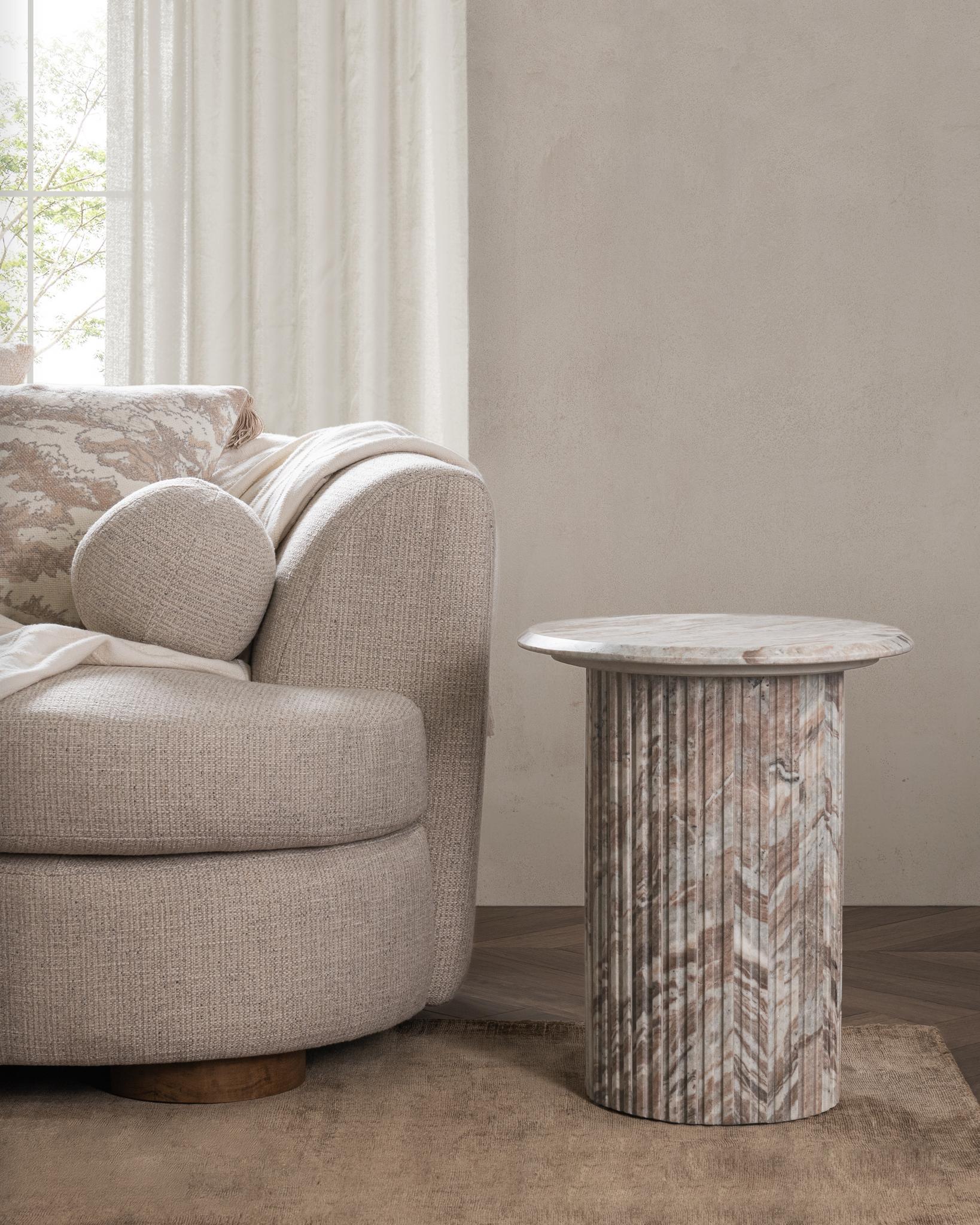 Nordens - Marble Round Table