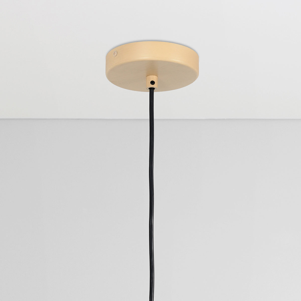 Oriana - Pendant - Natural