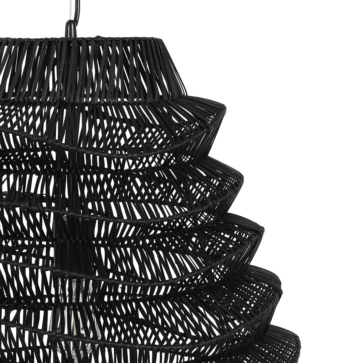 Shelly - Pendant - Black