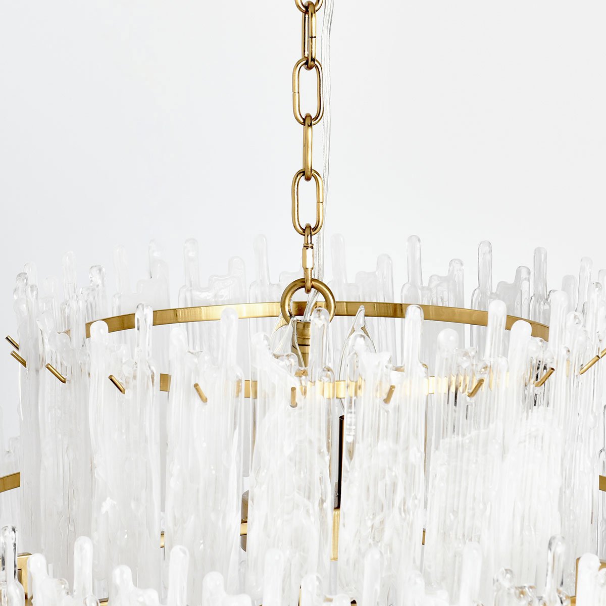 Everly - Chandelier - Clear/White