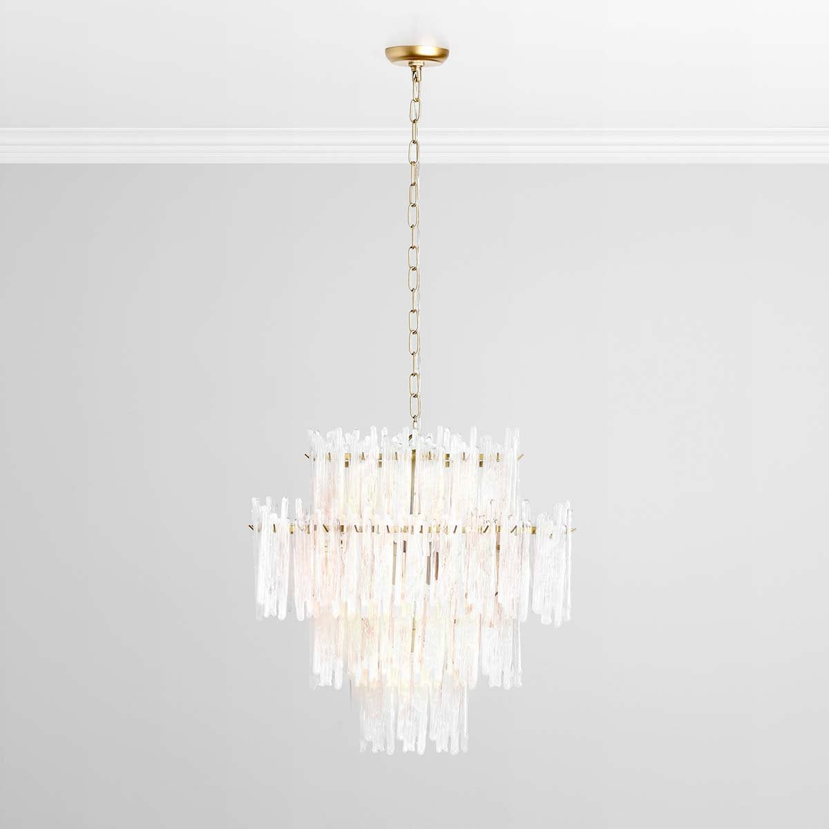 Everly - Chandelier - Clear/White