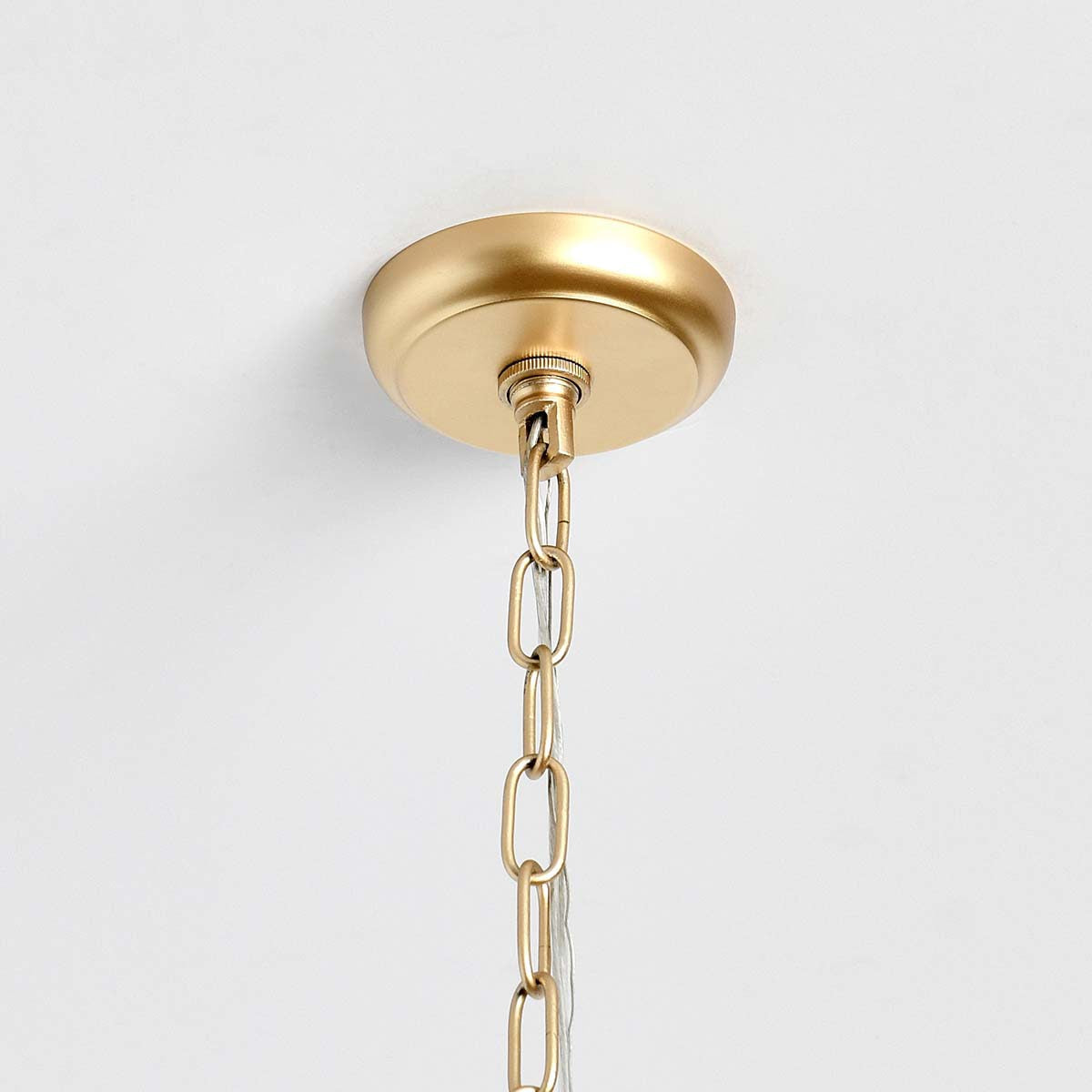 Everly - Chandelier - Clear/White