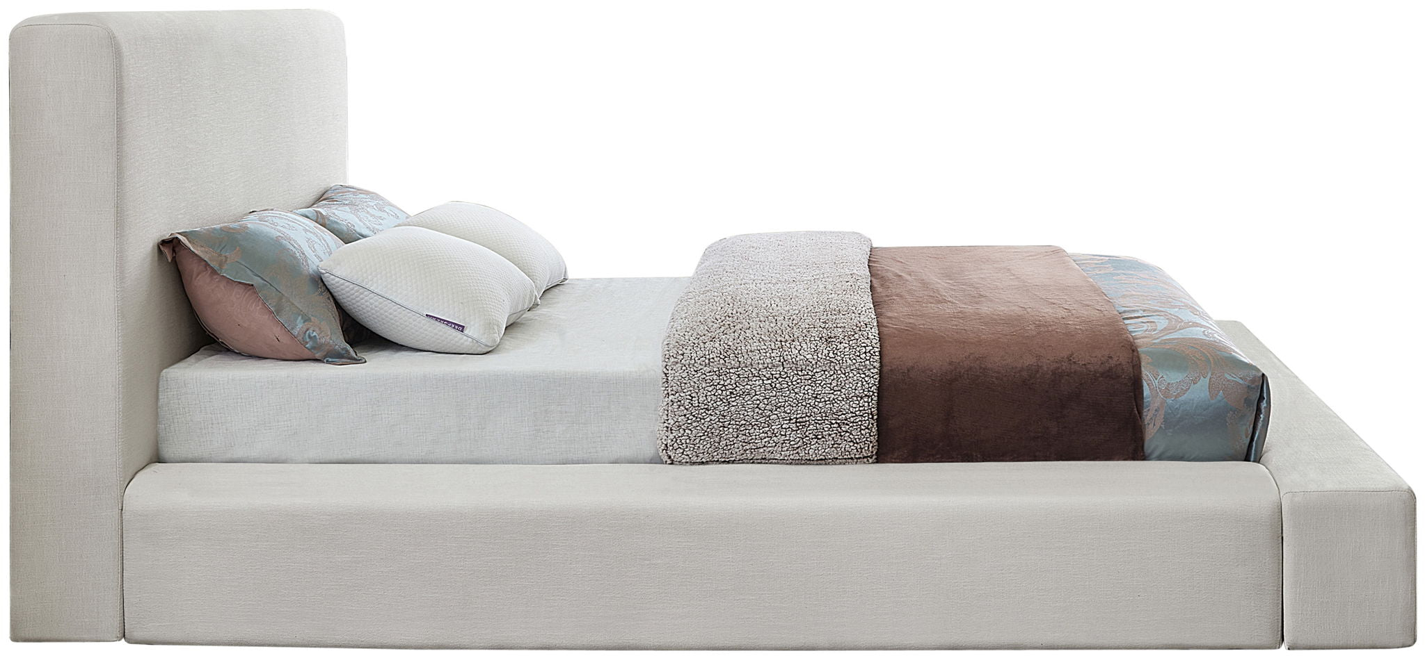 Devin - Bed