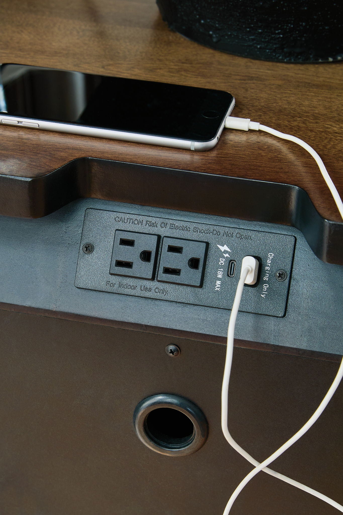 Frantanna - Three Drawer Night Stand - Brown