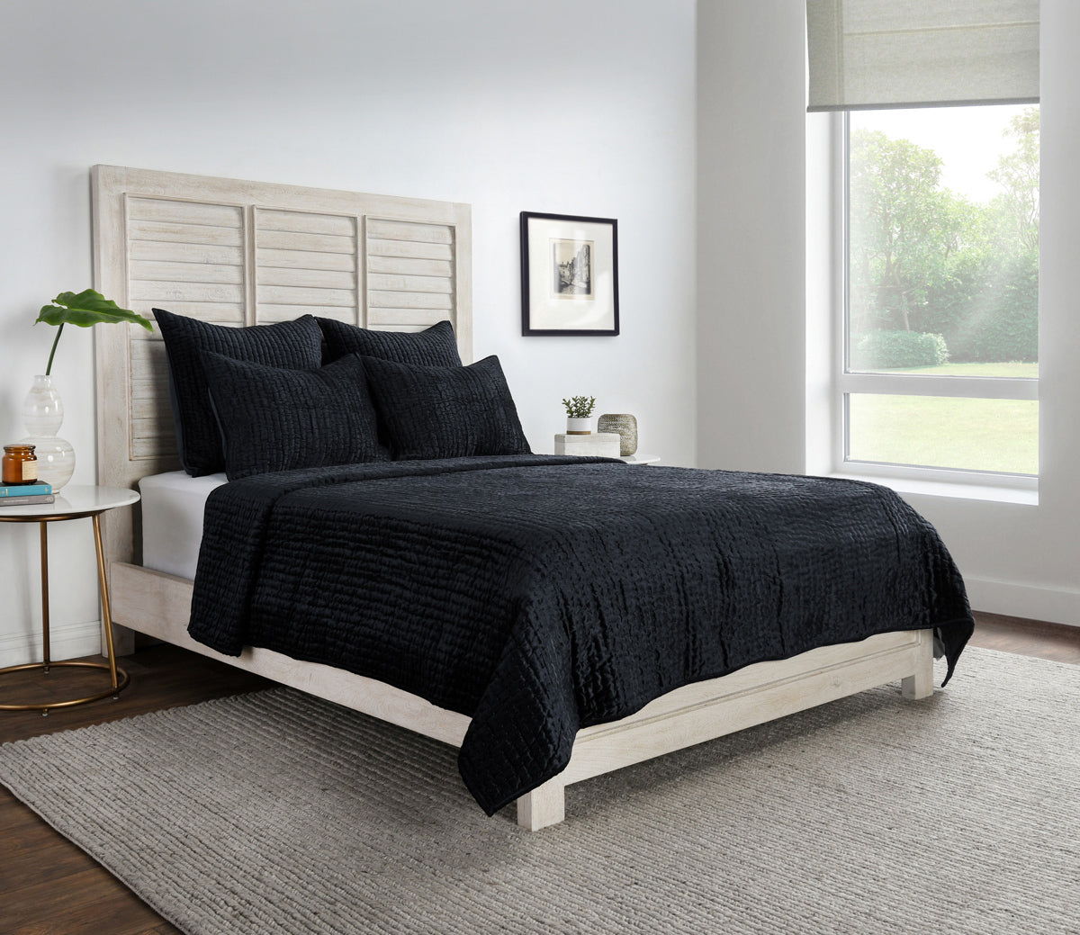 Bari - Velvet Sham - Onyx