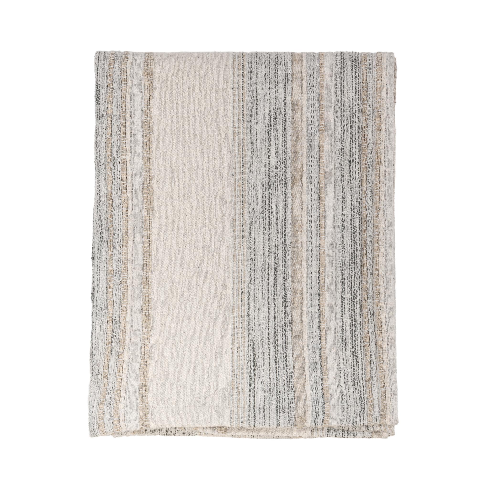 Rockport - 50" x 70" Throw - Ivory Multi