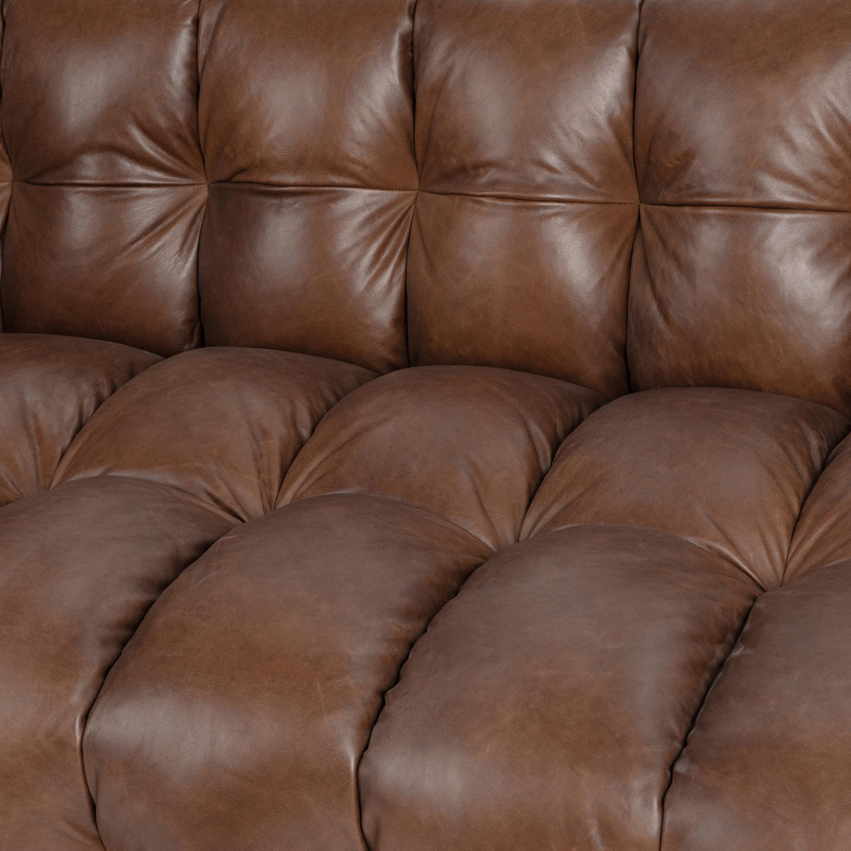 Halston - Sofa - Chestnut Elite