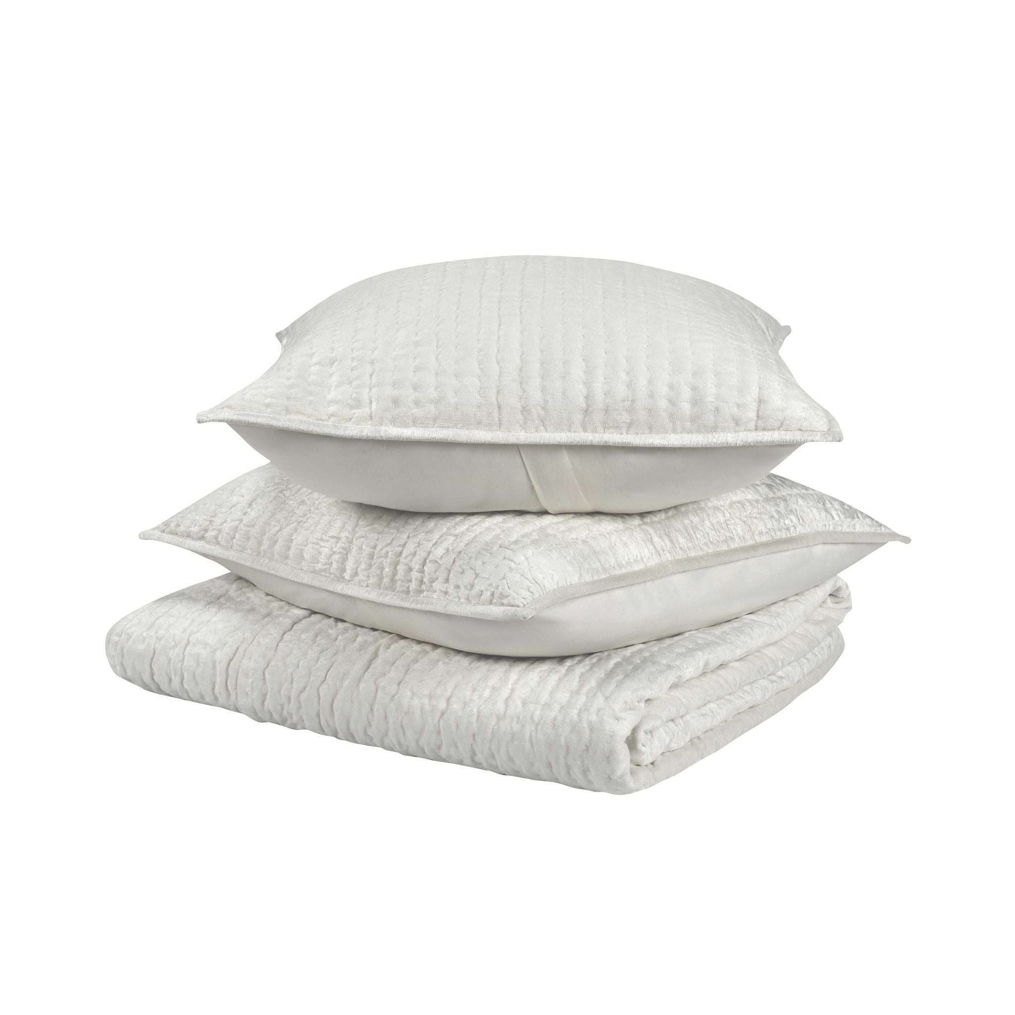 Bari - Velvet Quilt Set