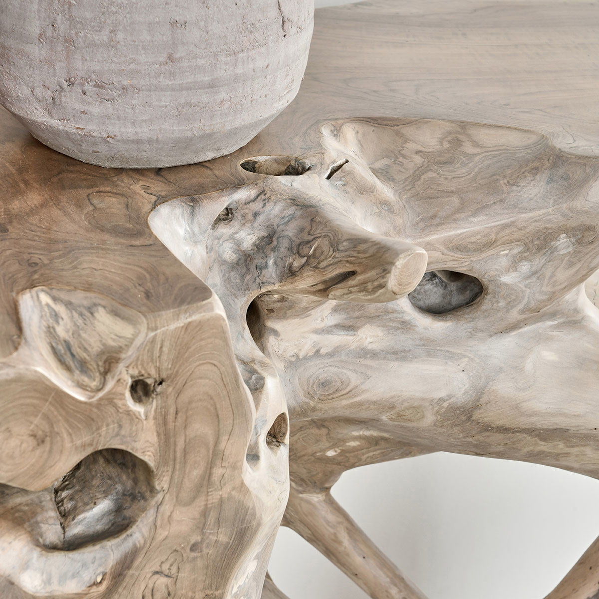 Cypress - Root Console Table