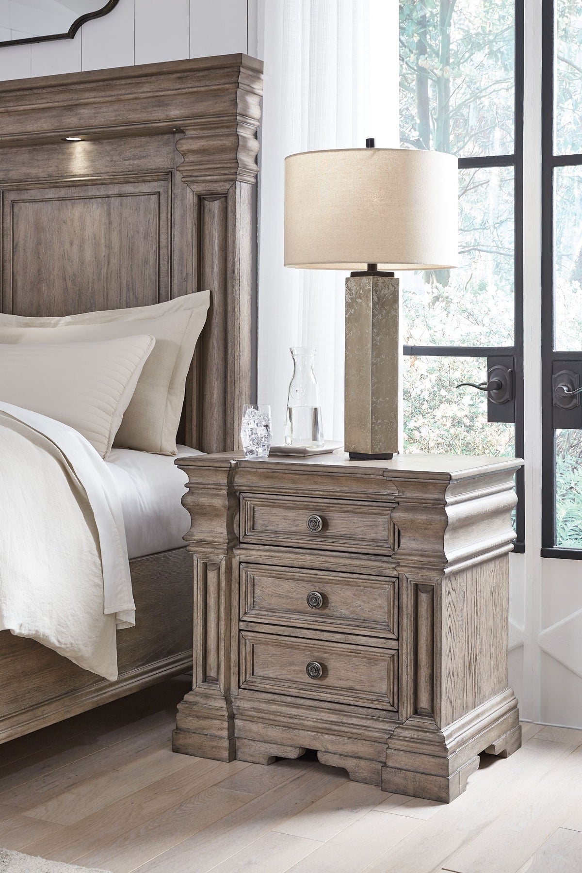 Blairhurst - Three Drawer Night Stand - Light Grayish Brown - Select Living Furniture - Nightstands w/ Charging Stations - Signature Design by Ashley® - B916-93 - Blairhurst - Three Drawer Night Stand - Light Grayish Brown -