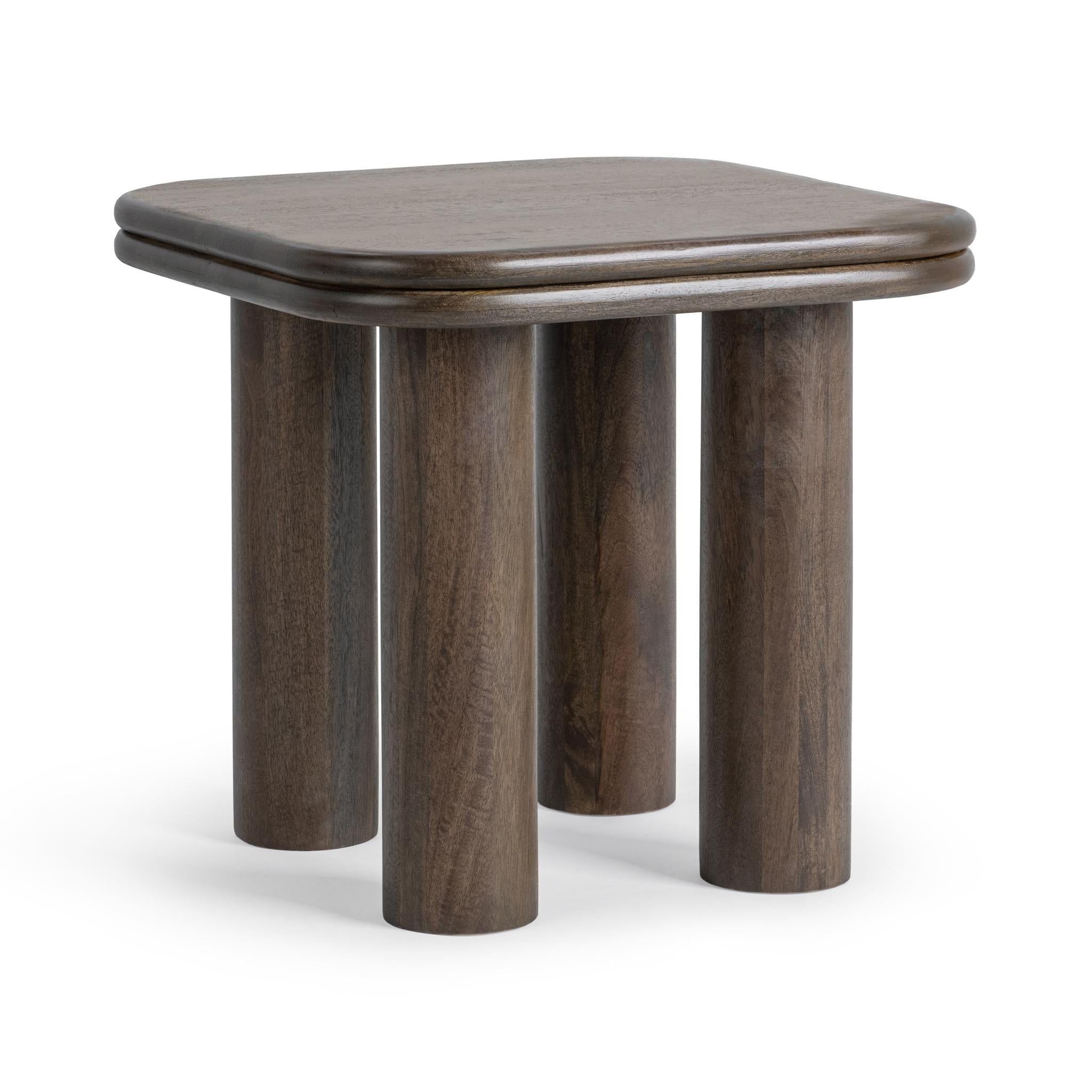 Miranda - Table