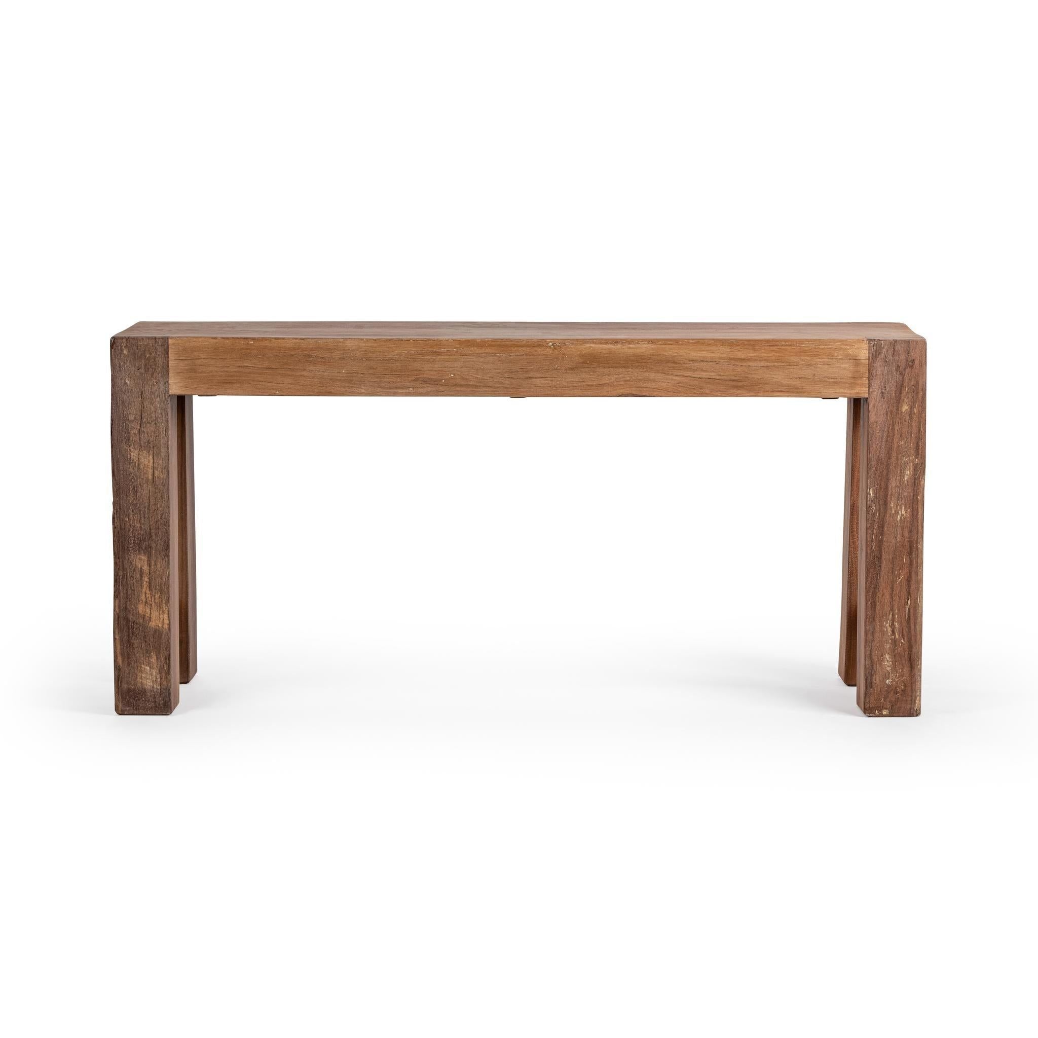 Giza - Table
