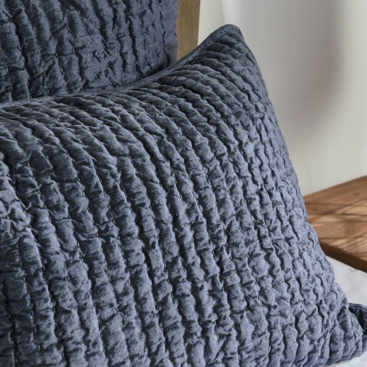 Bari - Velvet Sham
