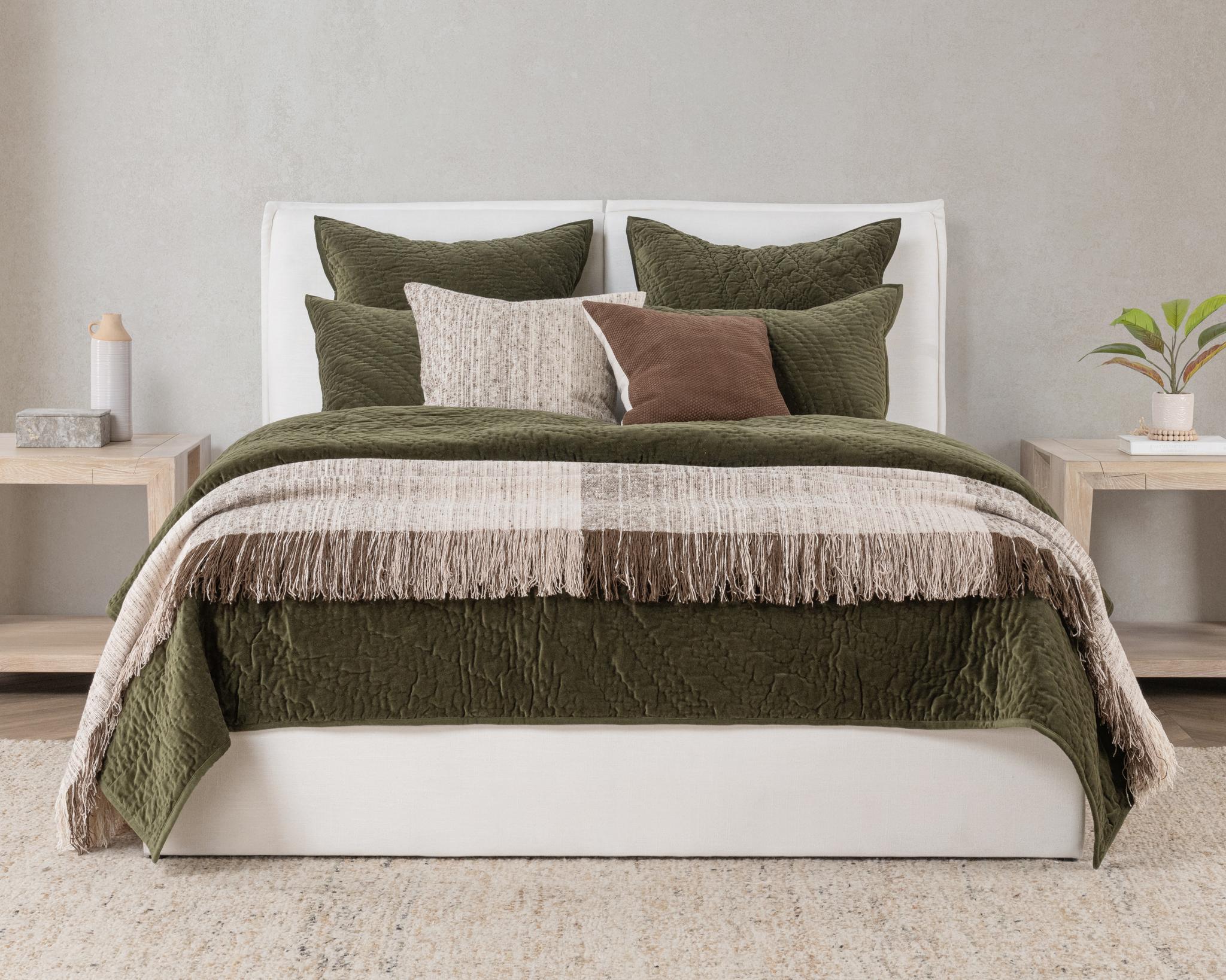 Elms - Velvet Quilt