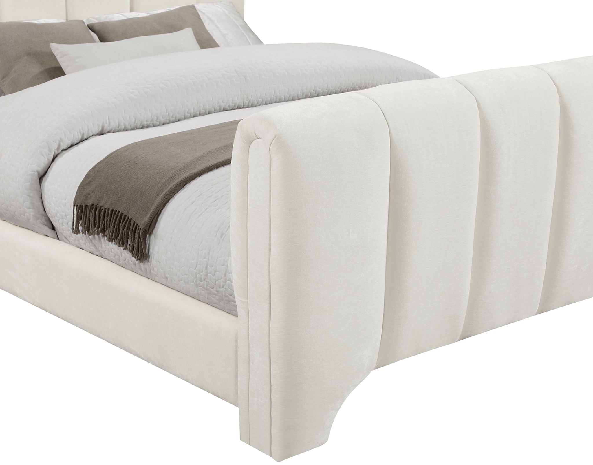 Camila - Bed