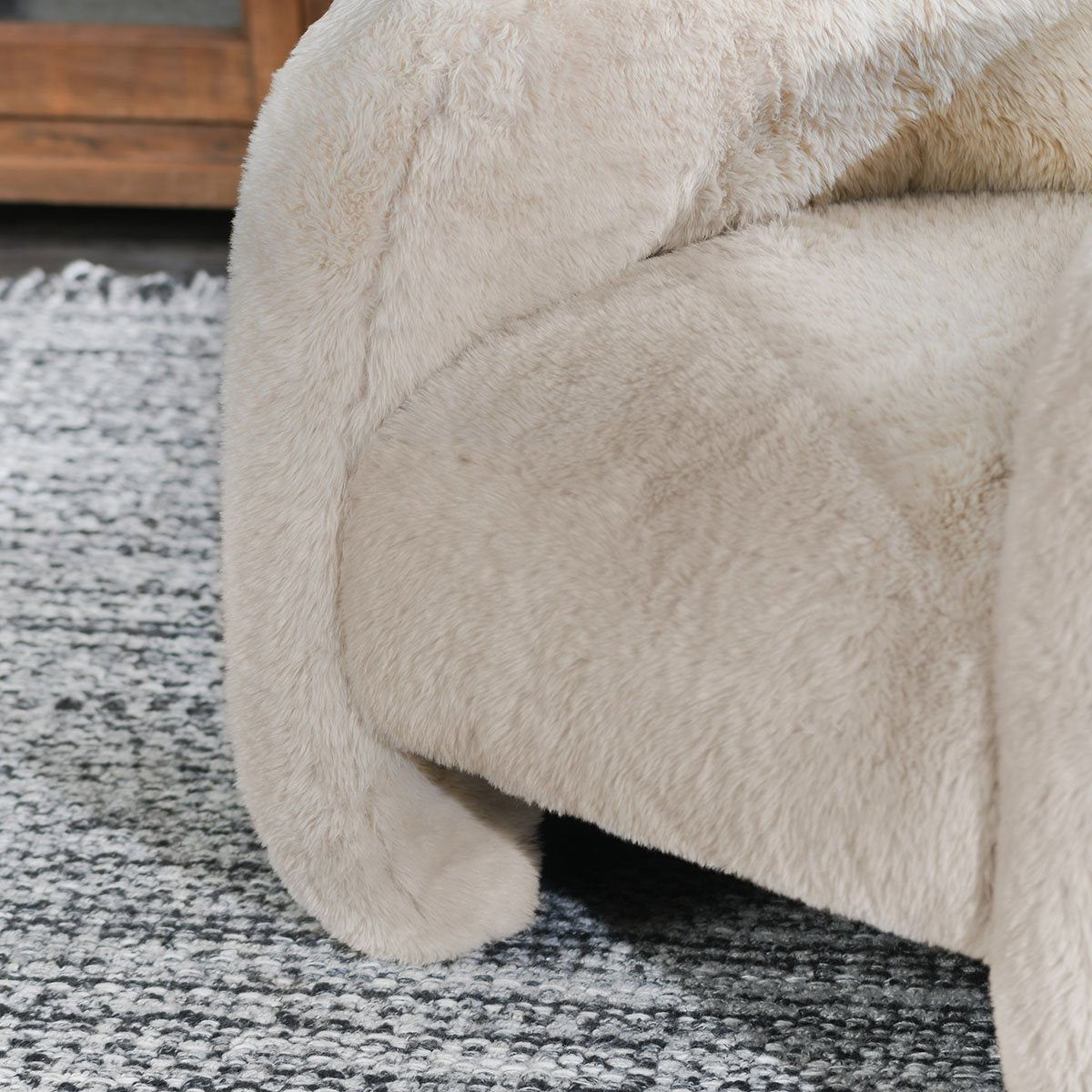Teddy - Plush Accent Chair
