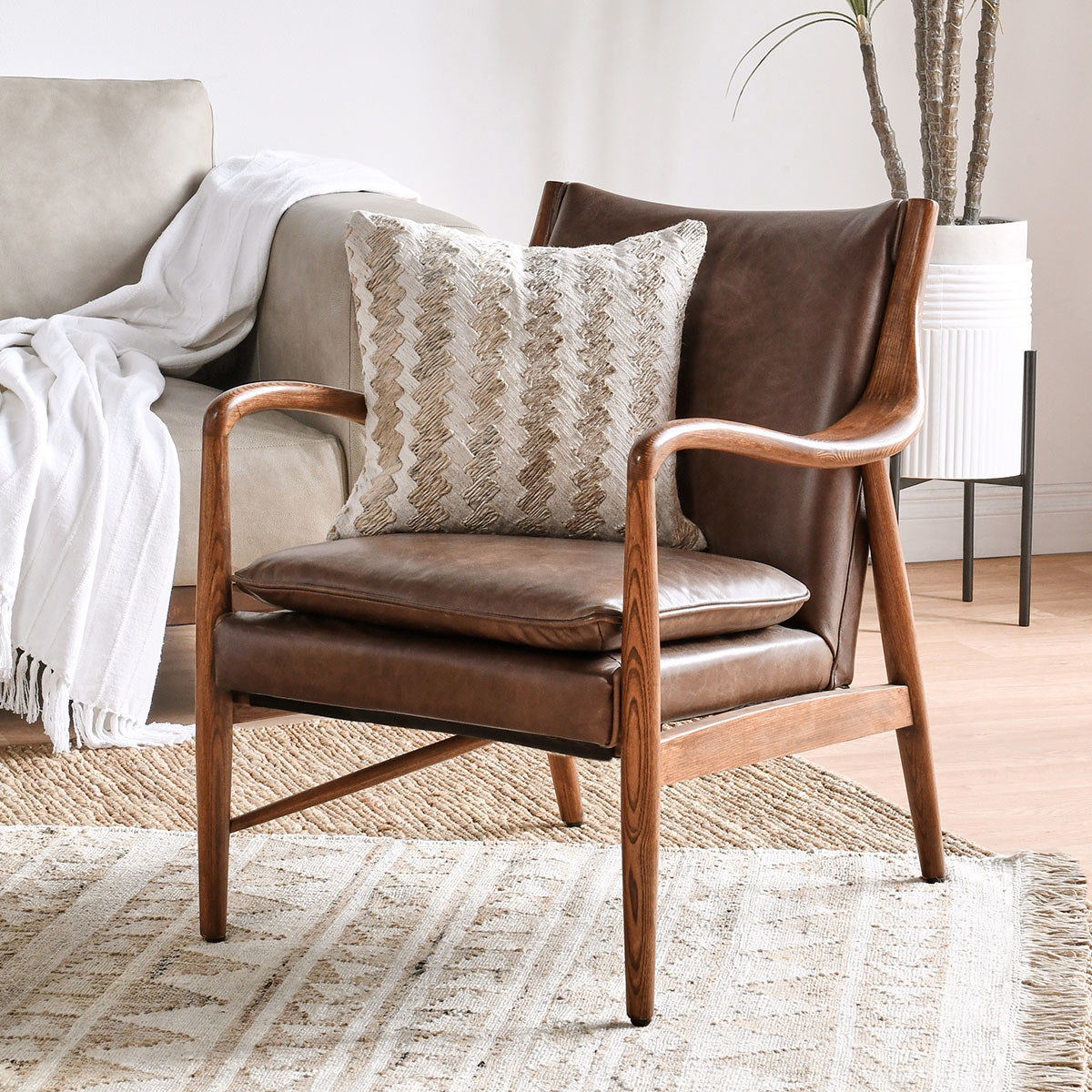 Kiannah - Club Chair - Select Living Furniture - Club Chairs - Classic Home - 53004301 - Blue - Kiannah - Club Chair -