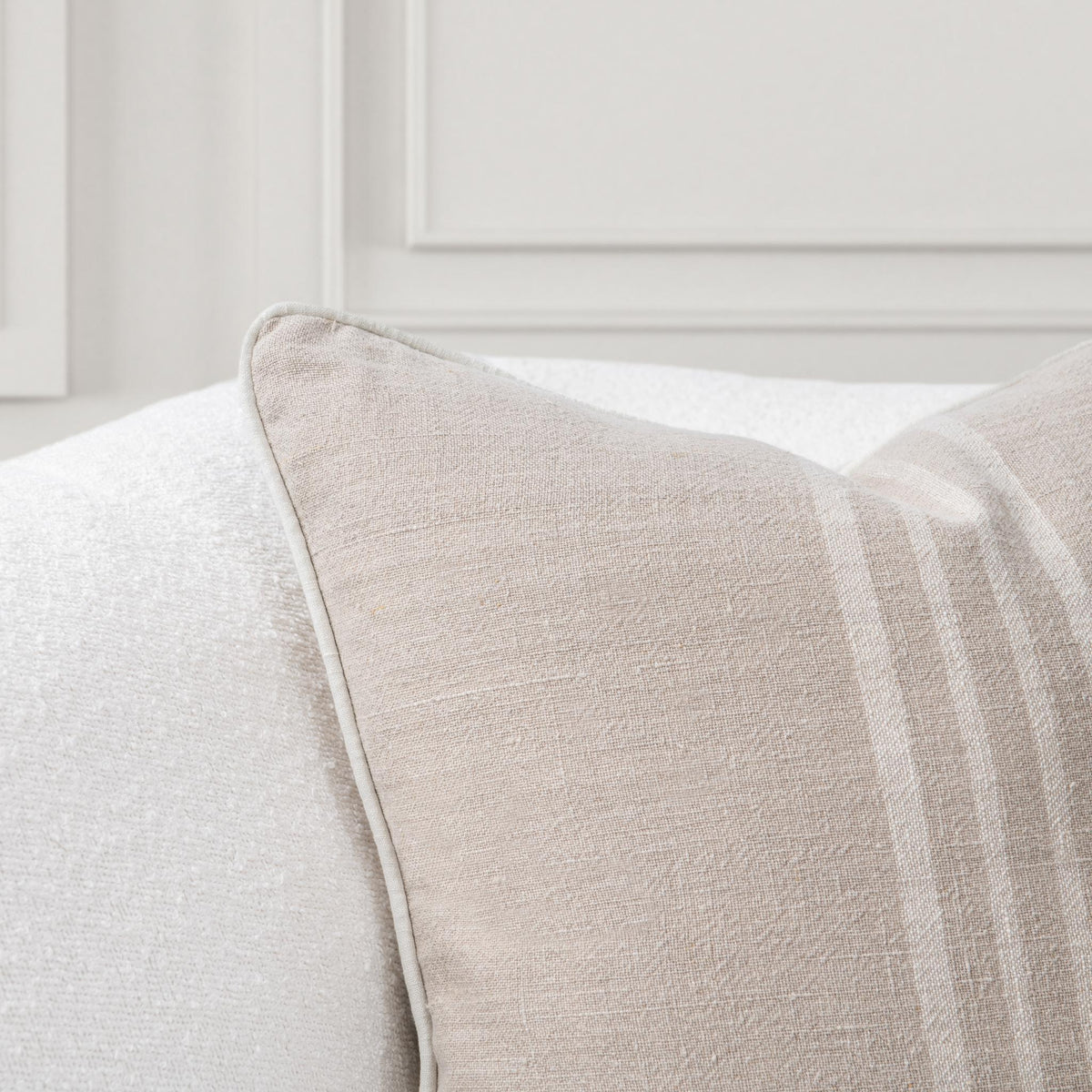 Satori - SR Newport Accent Pillow - Select Living Furniture - Accent Pillows - Villa - V330047 - Ivory -14" x 20" - Satori - SR Newport Accent Pillow -